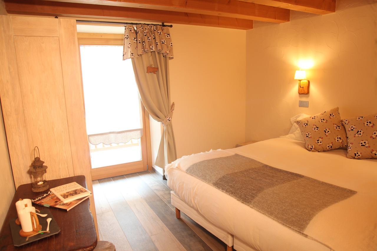 Bed and Breakfast Mi Casa Tu Casa Brusson Esterno foto