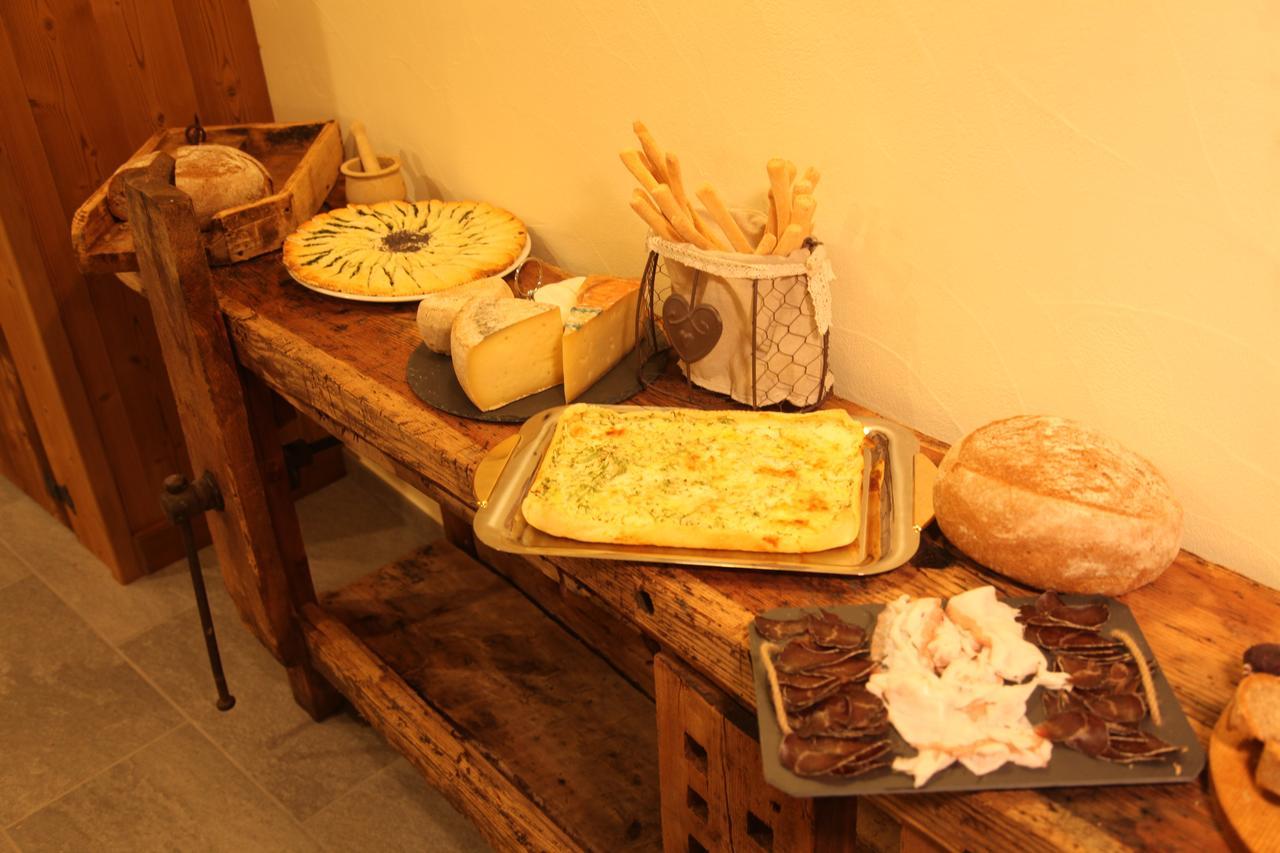Bed and Breakfast Mi Casa Tu Casa Brusson Esterno foto
